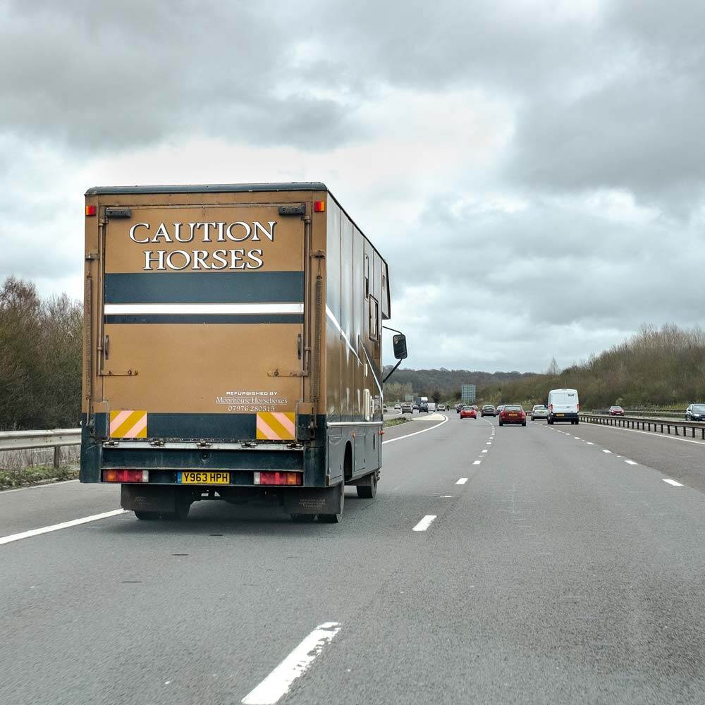 horsebox-breakdown-square-oct23